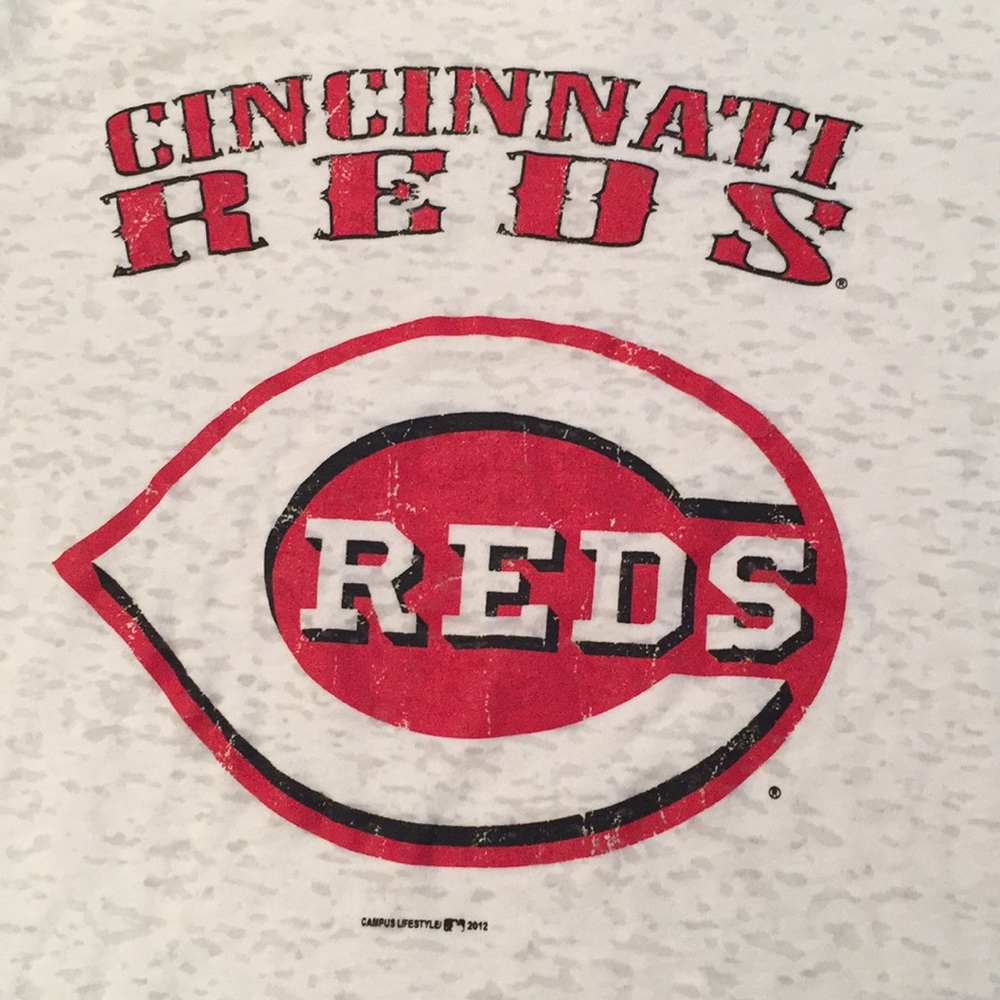 Cincinnati Reds Baseball Tee - Picture 5 of 8